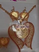 如图所示，寻找这款式的厂家，有做图上饰品