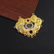 寻找图示压铸产品现货，每款要5000个。