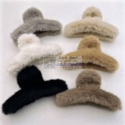 如图，寻找能贴毛皮的加工厂，有能做的加工