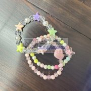 求购同款饰品厂家<br />
请加微信