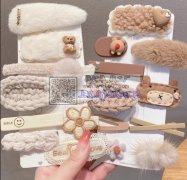 这个谁家有，寻找做毛绒发圈的厂家，要成品