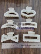 实单，寻找找如图这几个款发夹，数量一万二