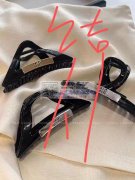 采购如图发夹，寻找十三公分一字夹，和三角