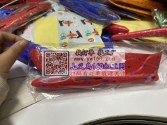 找临时工组装飞机贴标包装 有加