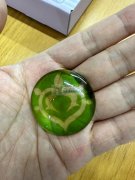 现需大量求购神之眼正版玻璃加印刷贴片，每