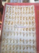 需要图示款戒指，寻找有这种戒指的厂家。有