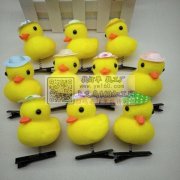 采购图片这种鸭子，有这款鸭子发夹的 供 