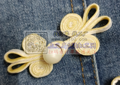 如图所示定位盘扣和中国结盘扣需要做，寻找