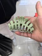 现需寻找如图款式注塑加工厂，如图所示，有