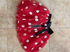 图上网纱群外发加工，寻找专业做纱裙加工厂