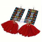 找图示这款耳环，要现货，有图现货的老板联