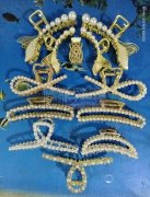 本小加工，承接机器点钻，和简单手工活