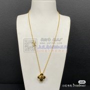 现需图上这种类似的饰品厂家，找做类似于这