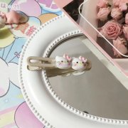 有没有做这款发夹的厂家？有做的请与我联系