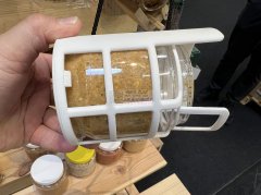 塑料克重55克，数量4万个<br />