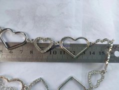 找这两款货，有钢模的，压铸加工厂【老板在线等】