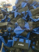 本厂承接各种箱包加工，来样定制，包工包料