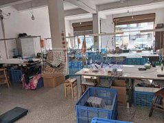 焊锡加工，本厂有焊锡工人十五名，包装工1