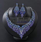 寻找项链耳环合金翻砂加工厂，长期合作