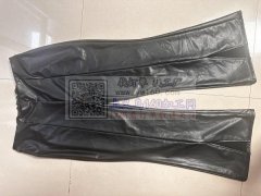 找专业做皮裤的加工厂可以随时上线的！