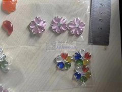 如图，大量夹配件外发，寻找专业合金夹猫眼