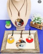 找这种夸张风格类型饰品的工厂，出 口，有