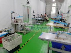 本厂为饰品，服装等为一体的加工厂