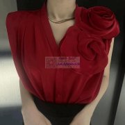 可以做时装款的老板加急联系