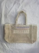 寻找做如图这款包的加工厂，要专业的