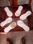 3万双半掌袜清仓处理