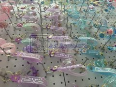 公司需要大量滴油入油钥匙扣，电镀钥匙扣，