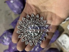 专业锌合金翻砂生产，