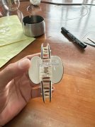 量大，现需寻找铸铜的厂家，品牌发夹，有能