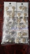 承接饰品，纸袋，打包，杯盖，打胶等手工活