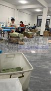 本厂专业加工箱包，帽子等品类，规模30人左右