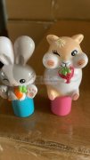 本厂专业承接饰品玩具喷漆加工