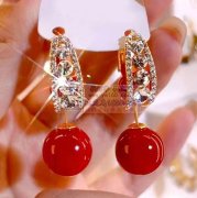 有这些款式的成品的工厂可以联系我