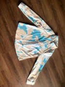 衬衫外发，如图