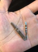 量大，寻找厂家定做包包loog后面的铁皮扣子