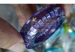 寻找能做图上的饰品工厂，可以做的工厂与我