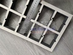 需采购黑色珍珠棉，尺寸是230*400*40.㎜，厚度6层