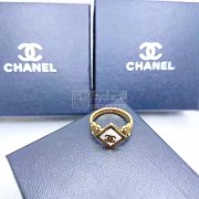 大量需要图上图上这些合金饰品，寻找生产工