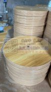 本厂承接各种板材开料加工，如密度板，颗粒