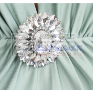 图上这些饰品有订单需要做，寻找生产工厂，