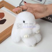 找做毛绒玩具加工厂，需要做图示款白色毛的