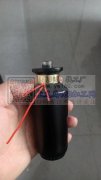 口布烫金。玻璃香水瓶