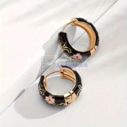 求购图上这个耳环现货，寻找此款耳环现货，