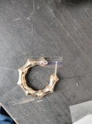 求购图上这两款耳环，寻找如图这两款货，谁