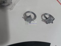 找做专业滴油饰品，圣诞项链吊坠
