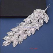 样品看图，寻找做过这些产品的工厂，包工包